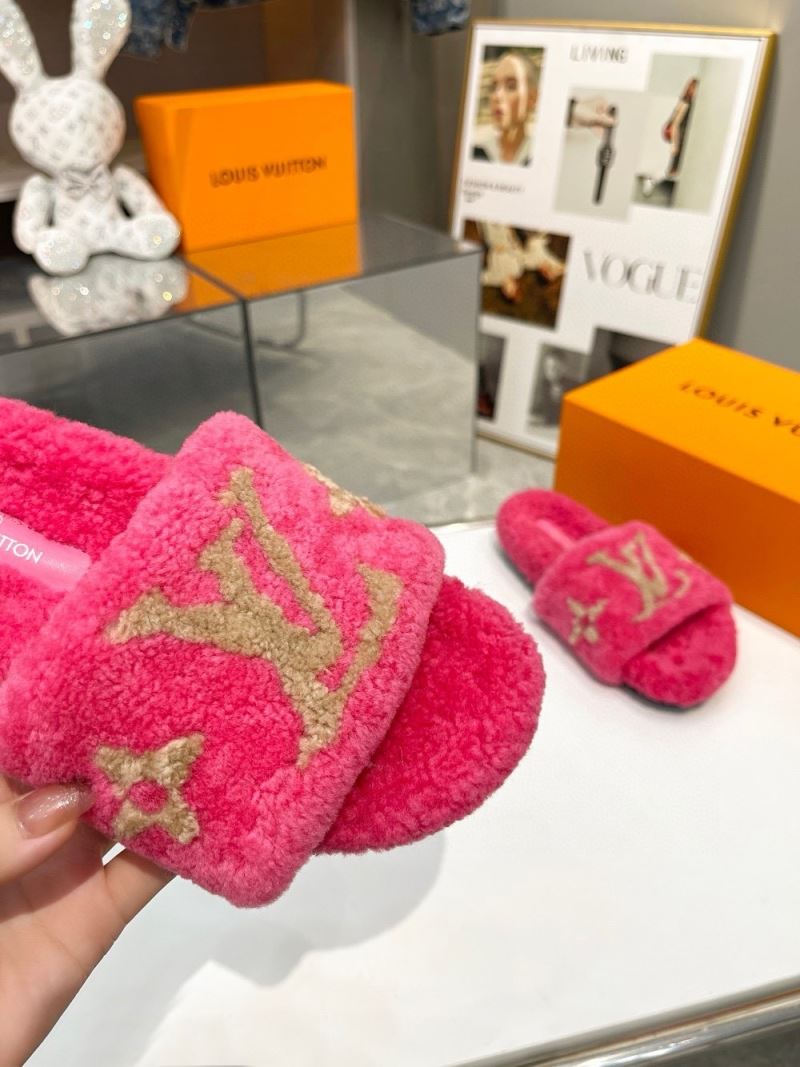 Louis Vuitton Slippers